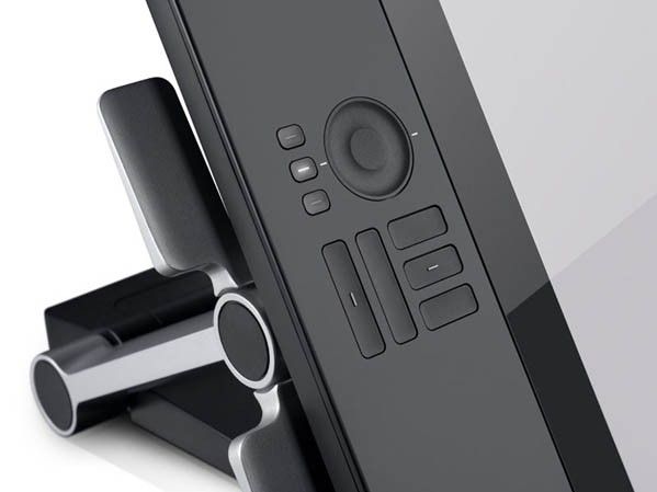 Wacom Cintiq 24HD Touch 8