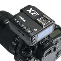 Радиосинхронизатор-передатчик Godox X2T-C 3