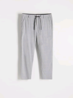Штани чоловічі reserved carrot slim 5709l-90p light grey р.xl (36) 3